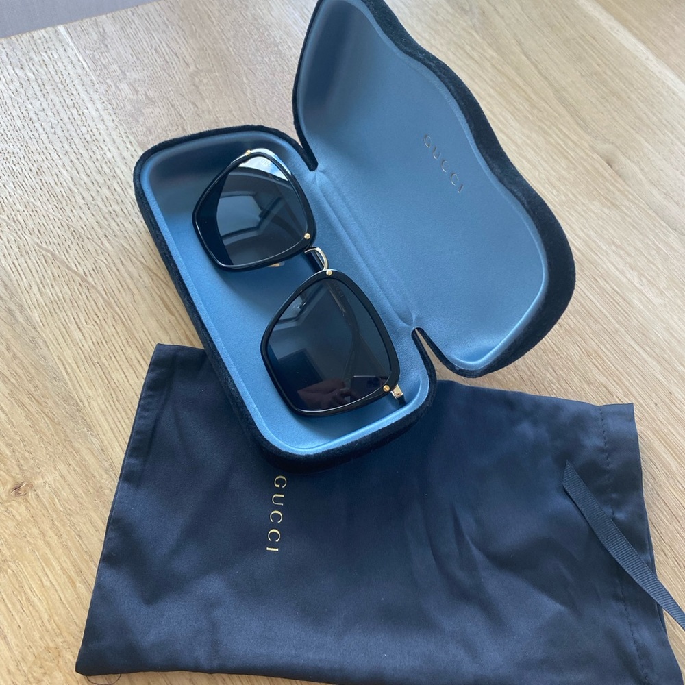 Gucci shades